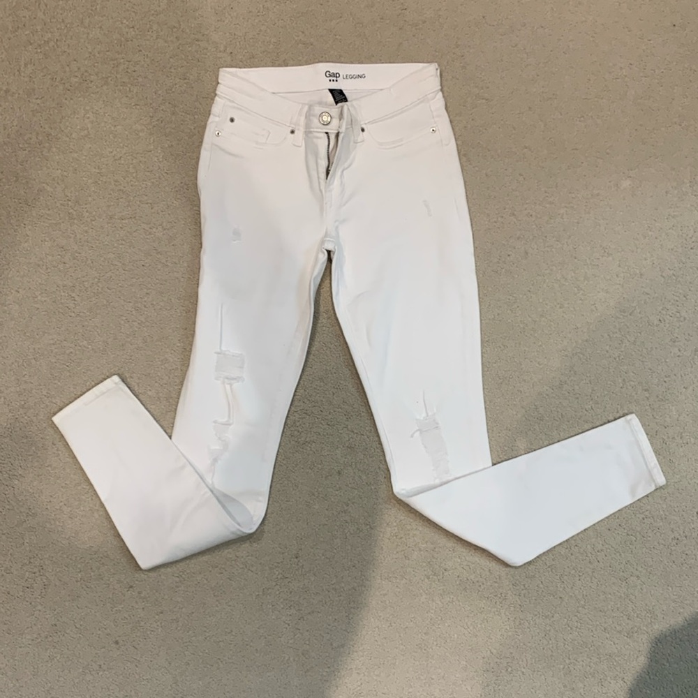 NWOT GAP Jeans. Size 0/25R